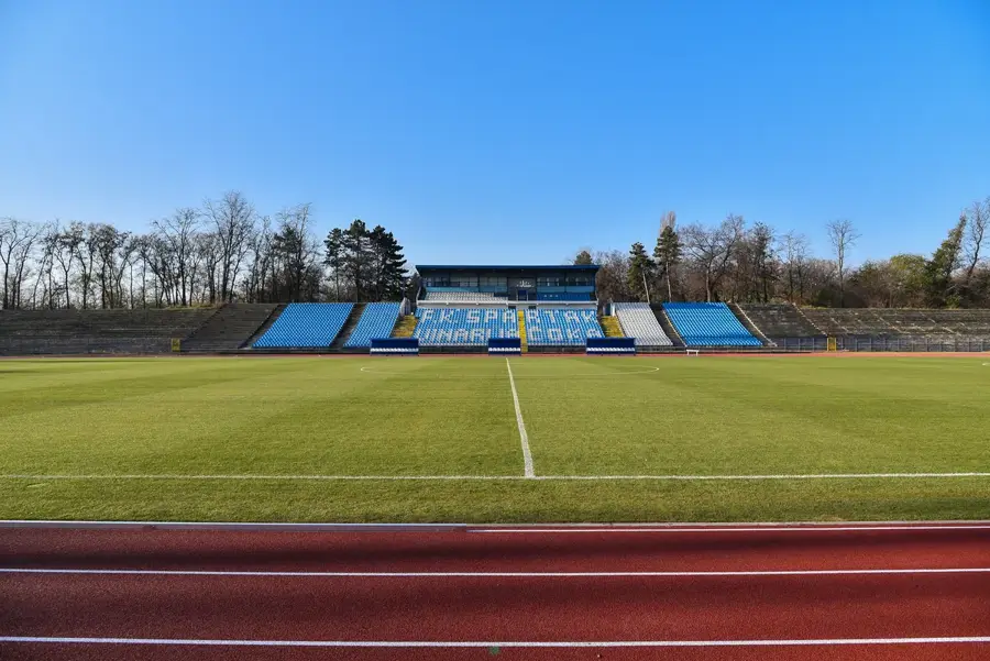 Lebensmittelindustrie Subotica — Mórahalom (Ungarn)
