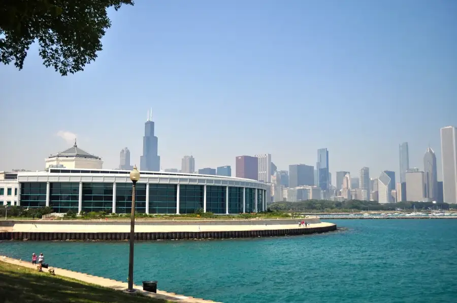 Acvariul Shedd — Willis Tower (Statele Unite)