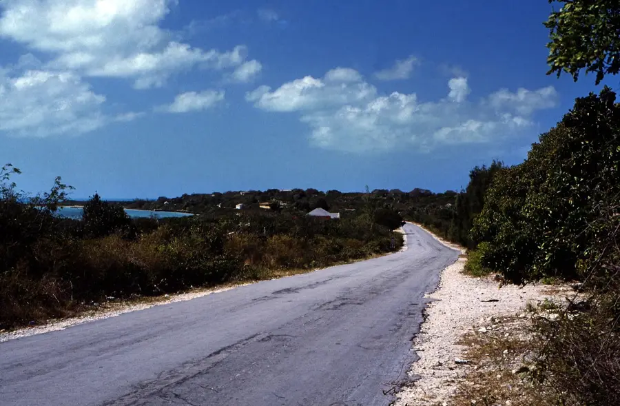 Simms — Deadman's Cay (Bahamas)