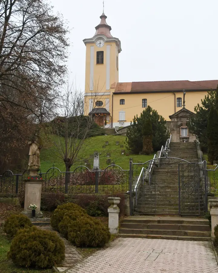 Cetatea Sirok – obiectiv turistic