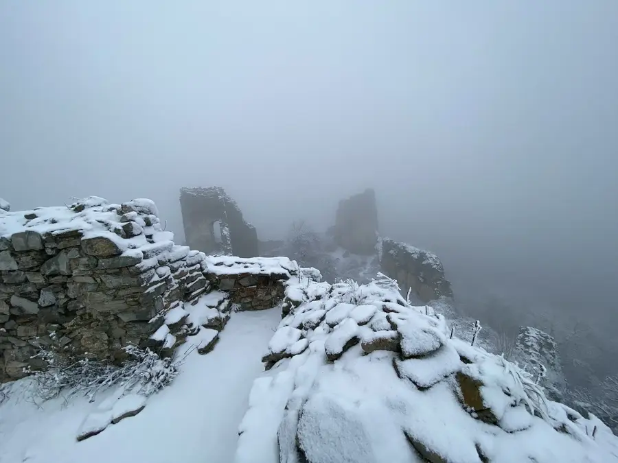 Burgruine Gýmeš