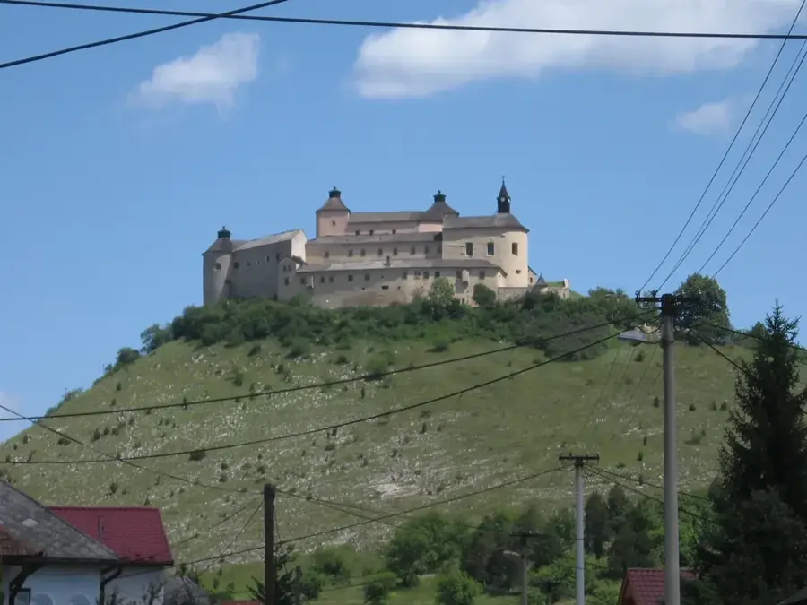 Castelul Krásna Hôrka