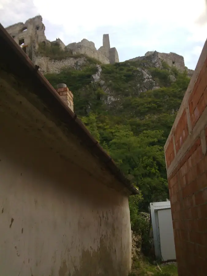 Burg Beckov