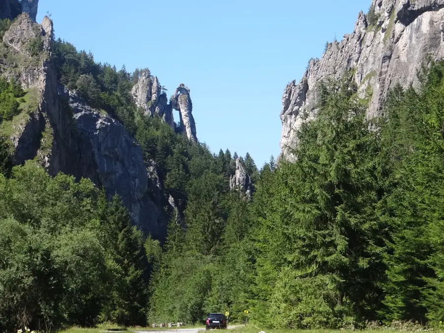 Valea Vrátna