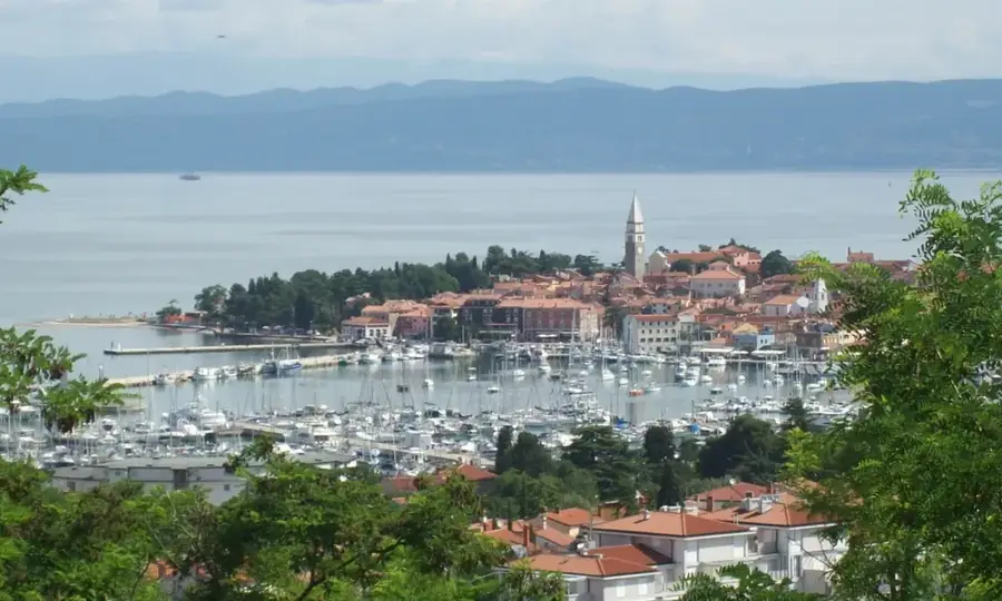 Izola — Muggia (Olaszország)
