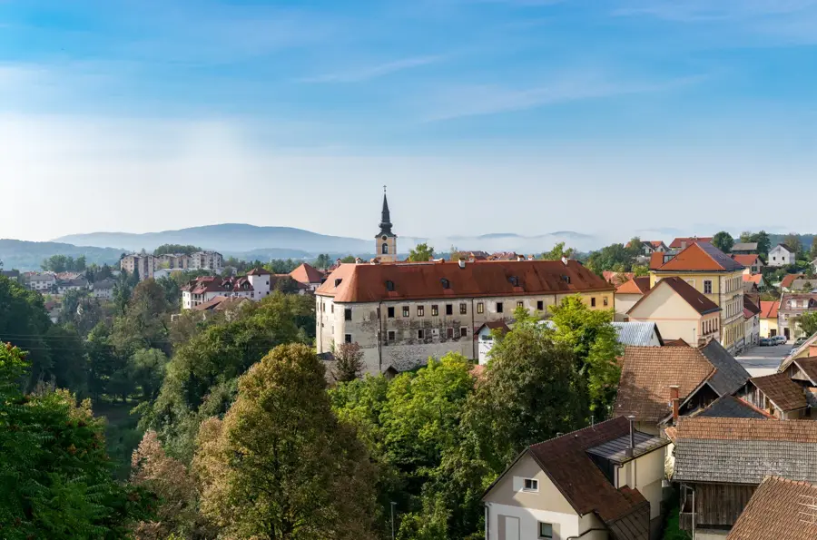 Metlika — Schloss Bogenšperk (Slowenien)