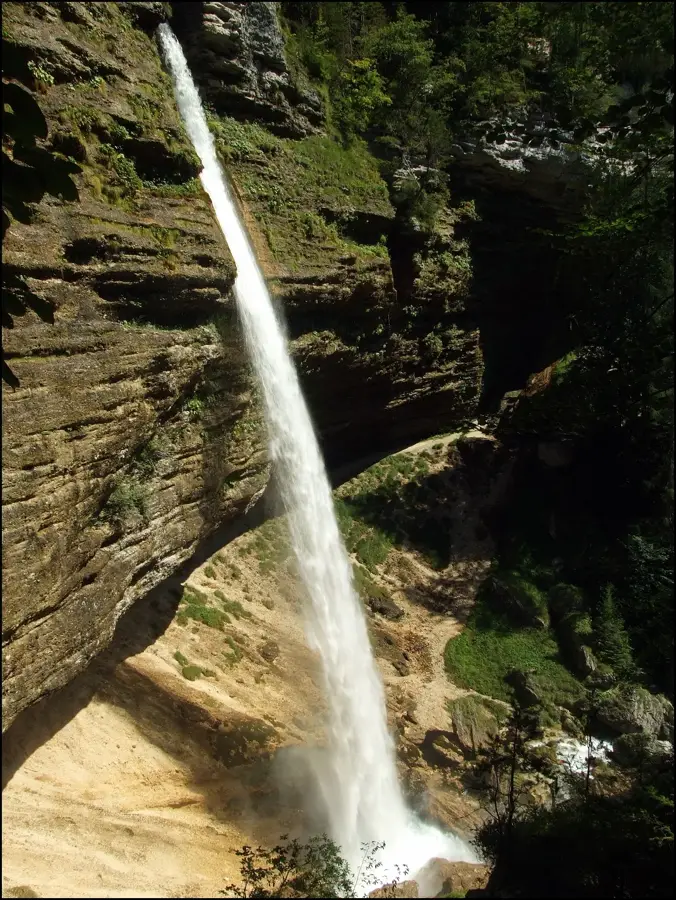 Peričnik Waterfall