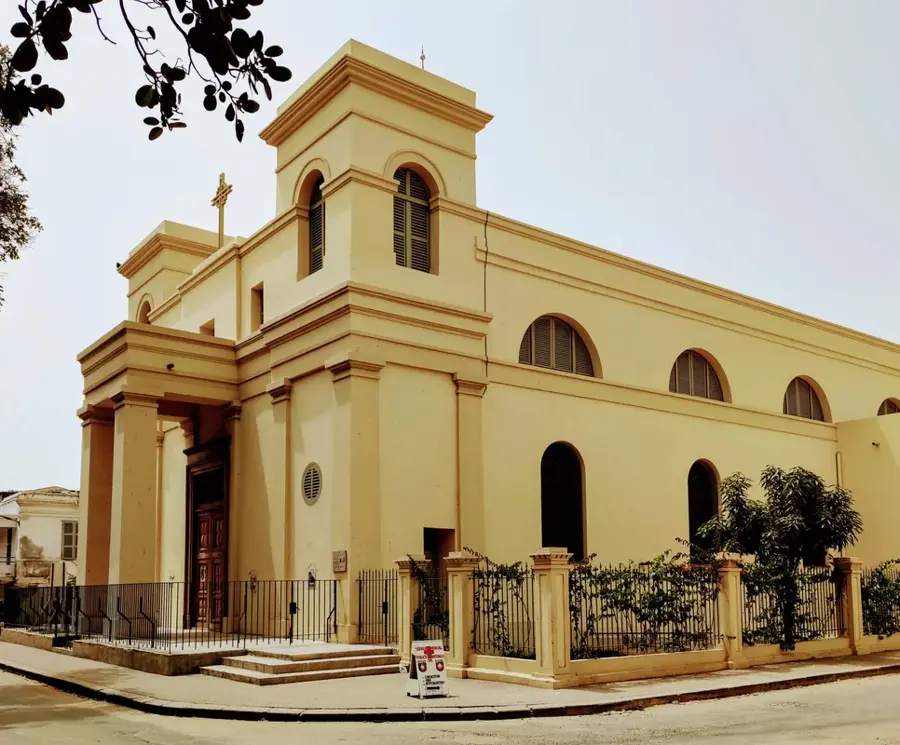 Saint-Louis Cathedral — Faidherbe Bridge (Senegal)