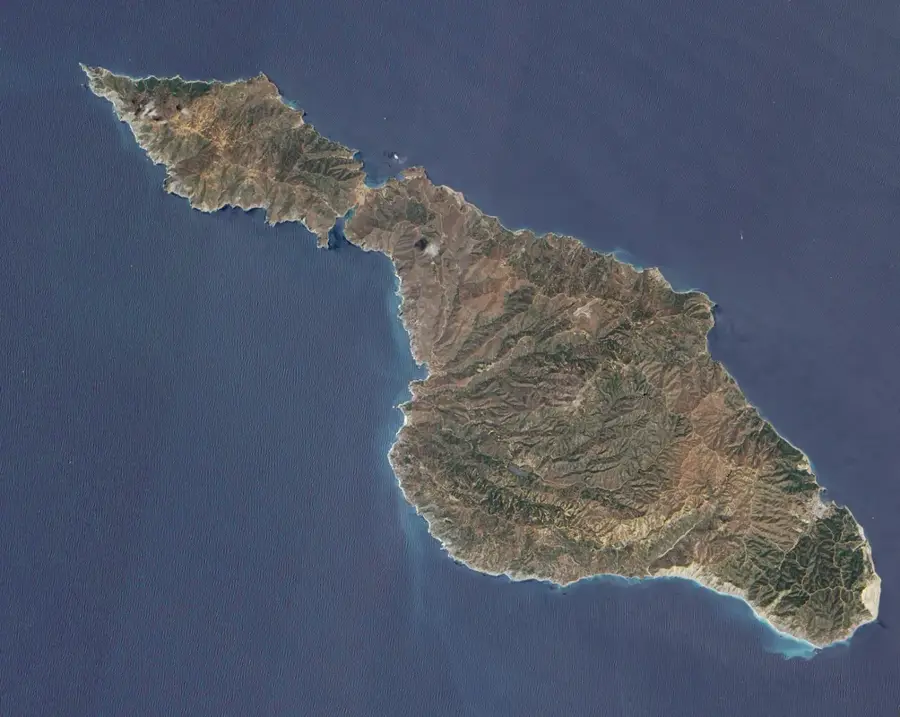 Santa Ana See — Mount Gower (Salomonen)
