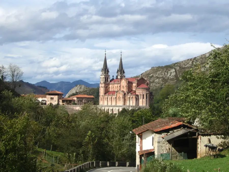 Covadonga — Potes (Spanien)