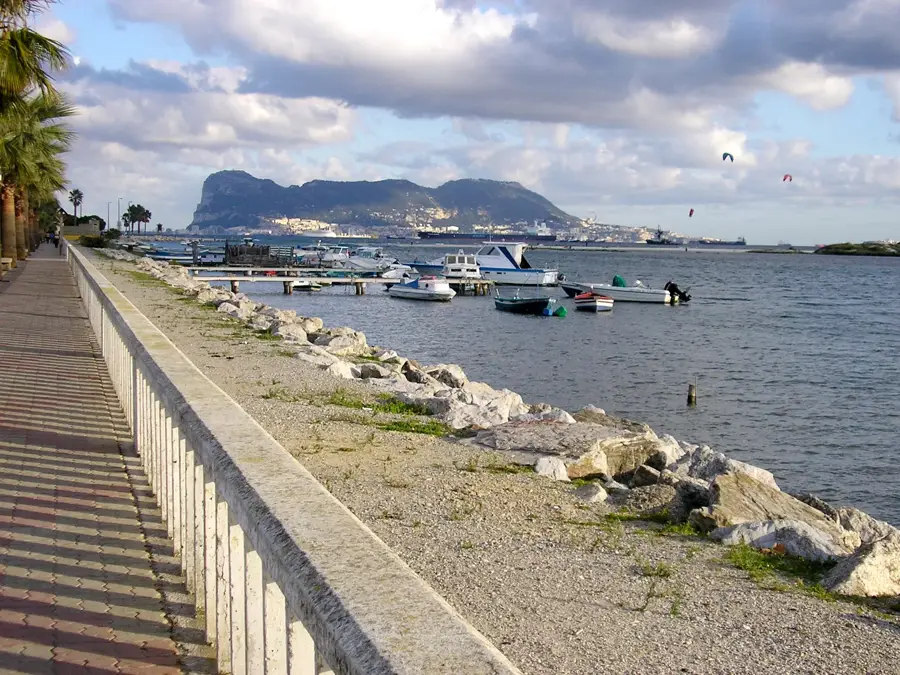 Palmones – oraș