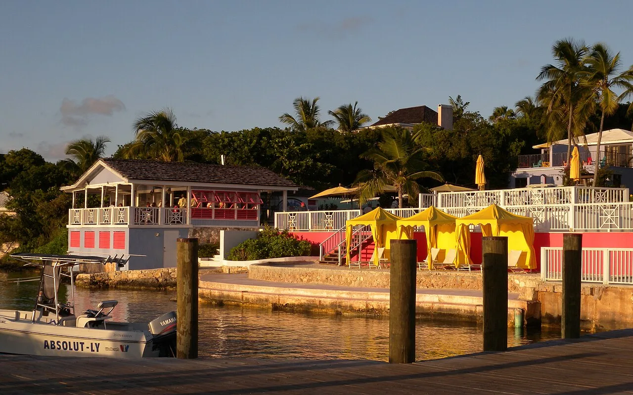 St. John's Anglikanische Kirche — Predigerhöhle (Bahamas)