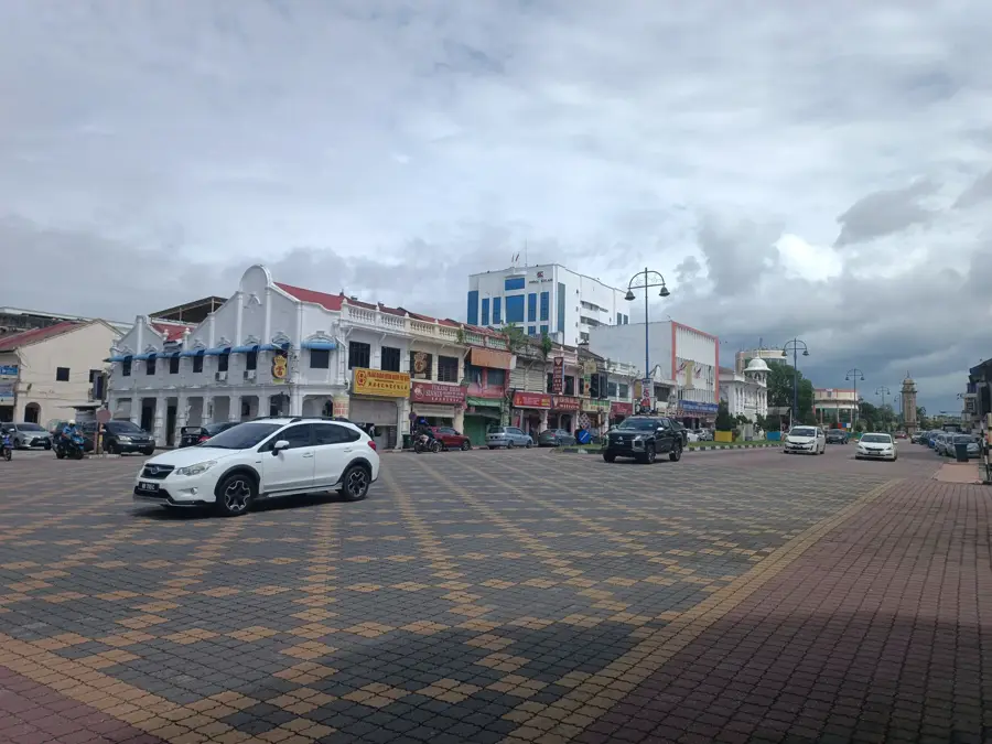 Sungai Petani — Betong (Thailanda)