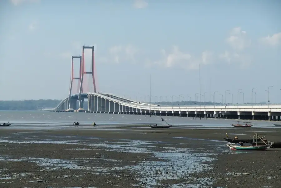 Suramadu híd