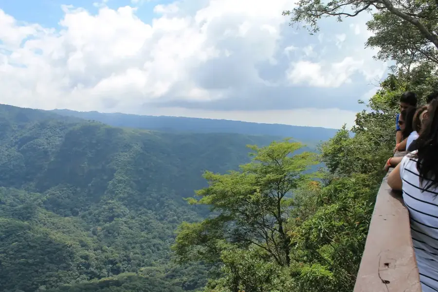 El Imposible Nationalpark — Los Cóbanos (El Salvador)