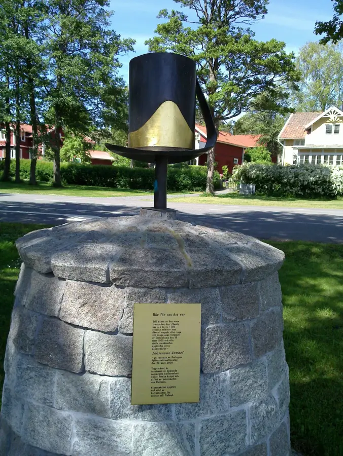 Grisslehamn — Mariehamn (Finlanda)