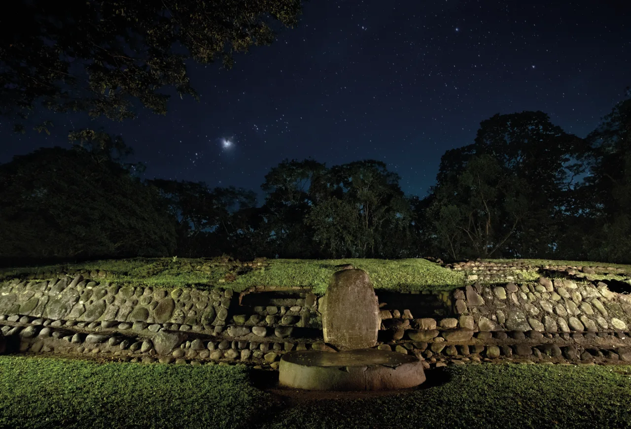 Ruinele Takalik Abaj — Retalhuleu (Guatemala)