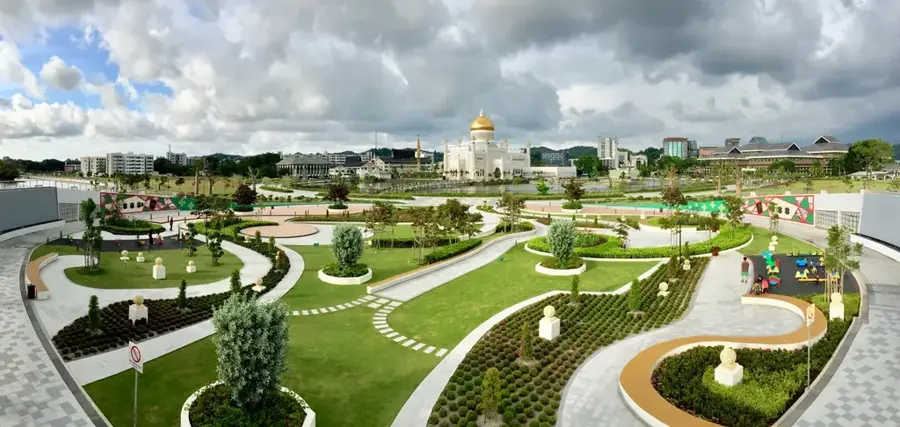 Taman Mahkota Jubli Emas — Lapau (Brunei Darussalam)