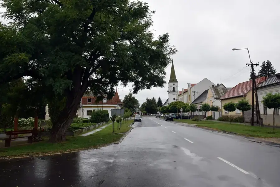 Tarpa — Kleinwardein (Ungarn)