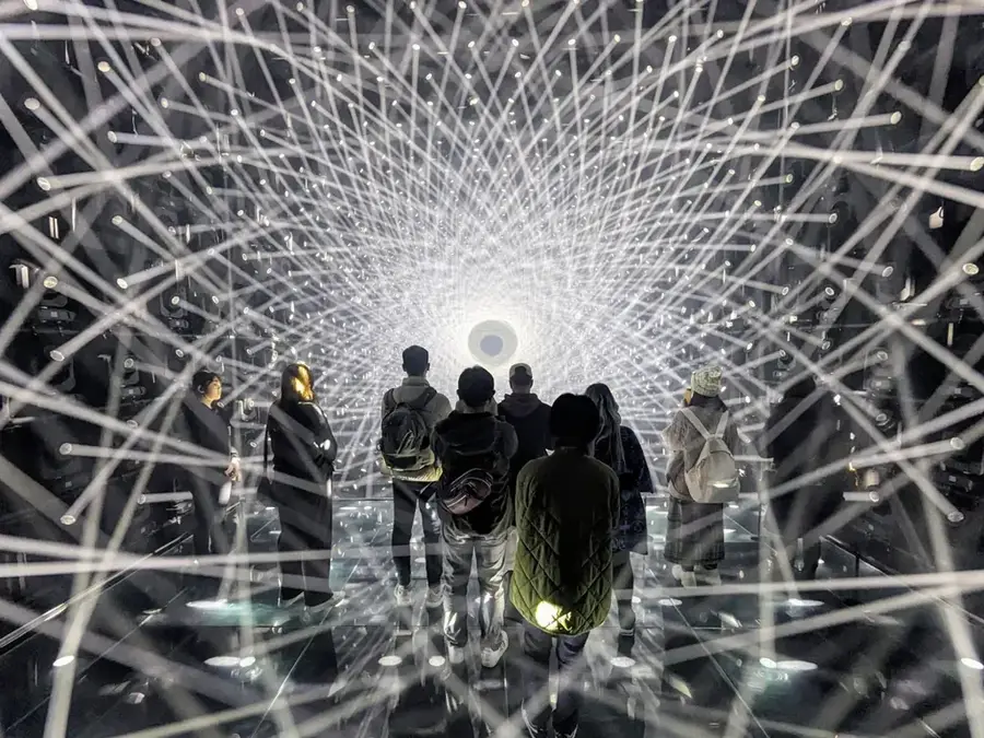 teamLab Borderless