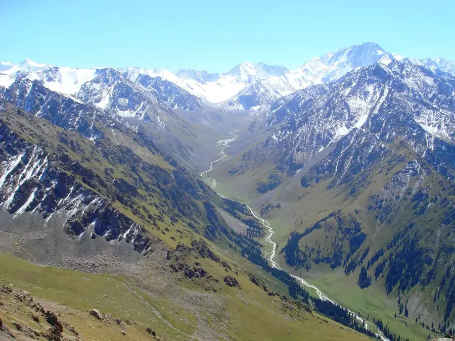 Terskey Ala-Too — Balykchy (Kârgâzstan)
