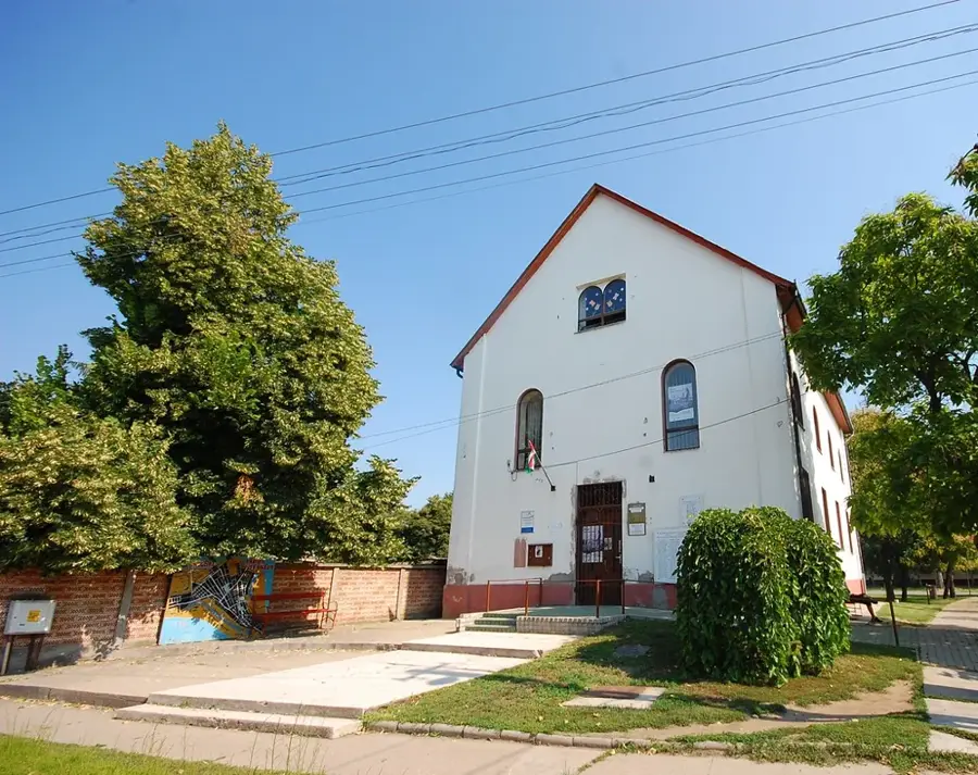 Tiszakécske — Abony (Ungaria)