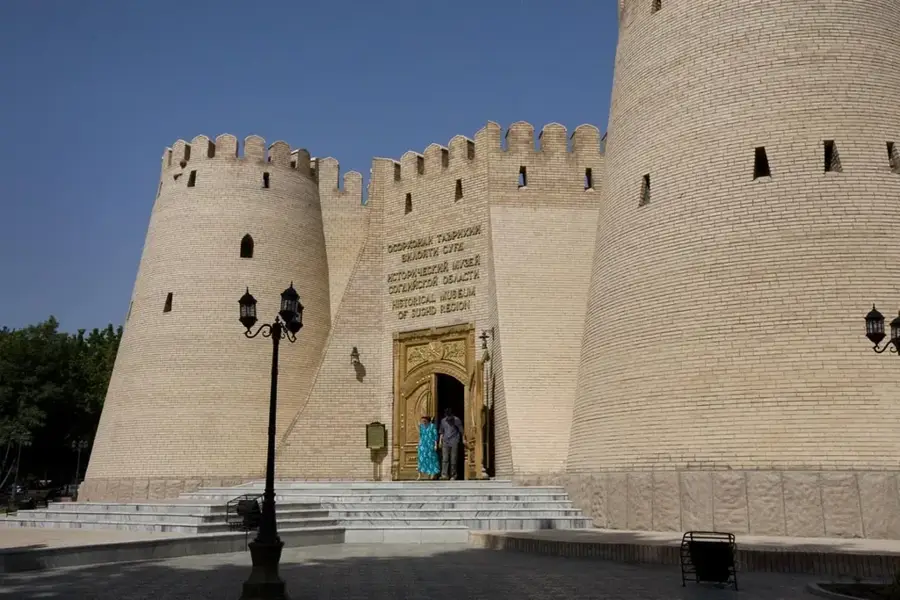 Festung Chudschand — Buston (Tadschikistan)