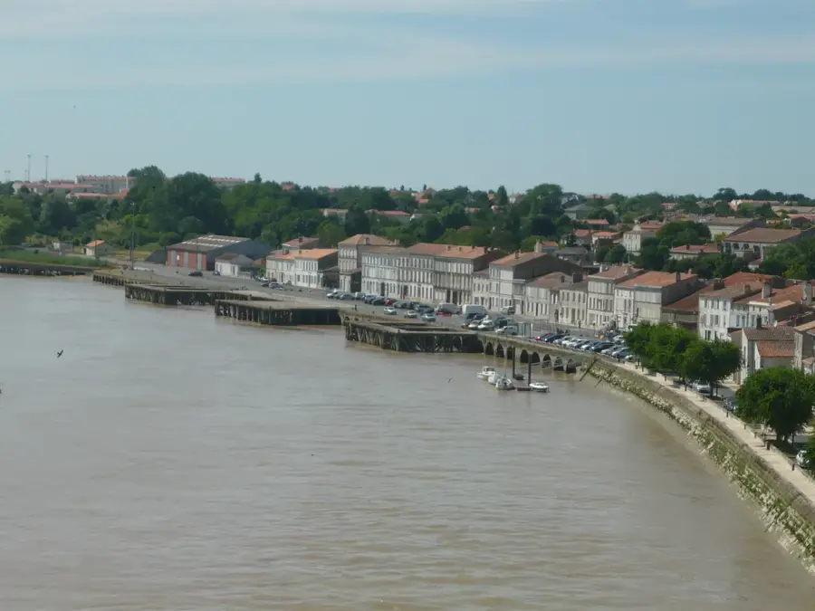 Tonnay-Charente – város