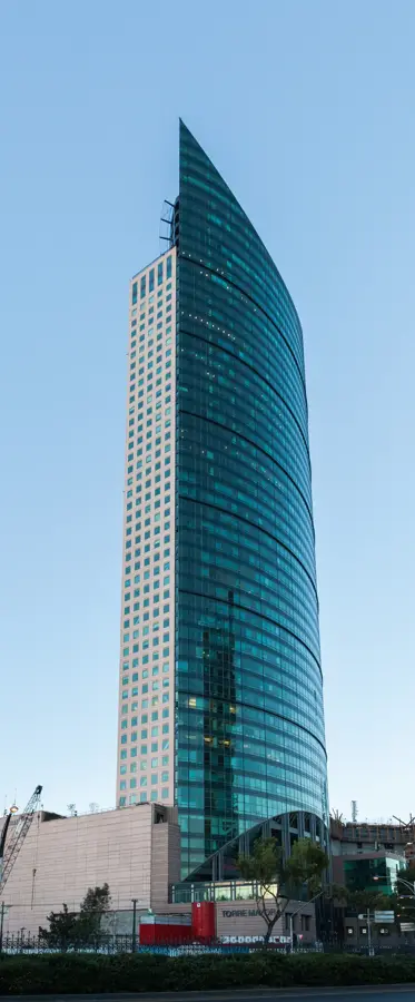 Torre Las Américas — Bayano-See (Panama)