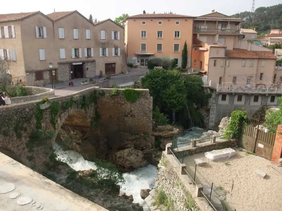 Trans-en-Provence – oraș