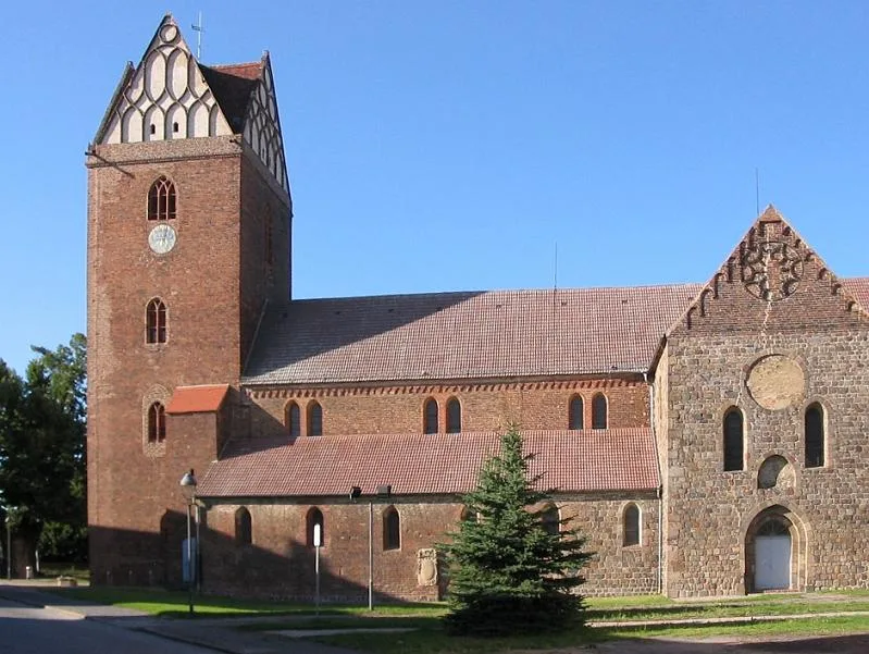 Treuenbrietzen – city