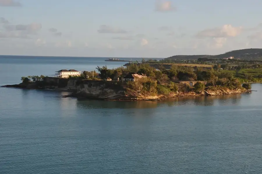Fortul James — Reciful Buccoo (Trinidad și Tobago)
