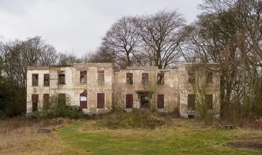 Manor Ruins — Asa Wright Nature Centre (Trinidad and Tobago)
