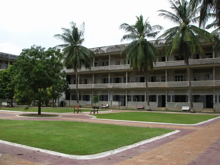 Tuol Sleng Genocide Museum — Wat Botum (Cambodia)