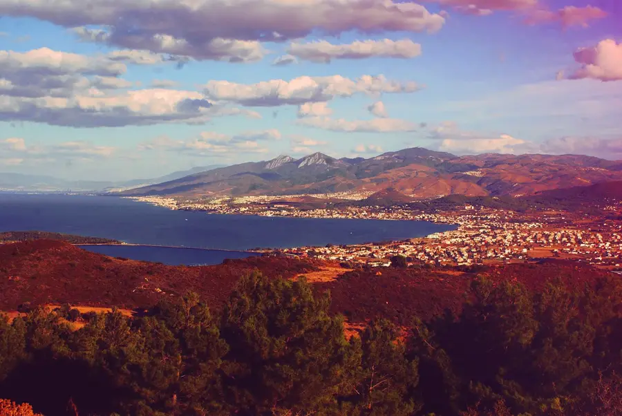 Çeşmealtı