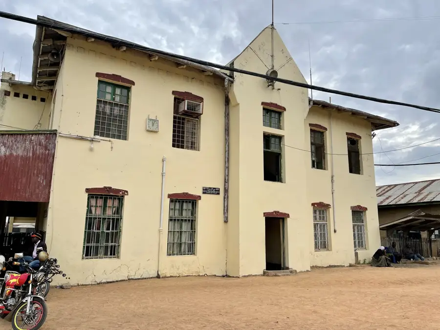 Tabora — Lacul Victoria (Tanzania)