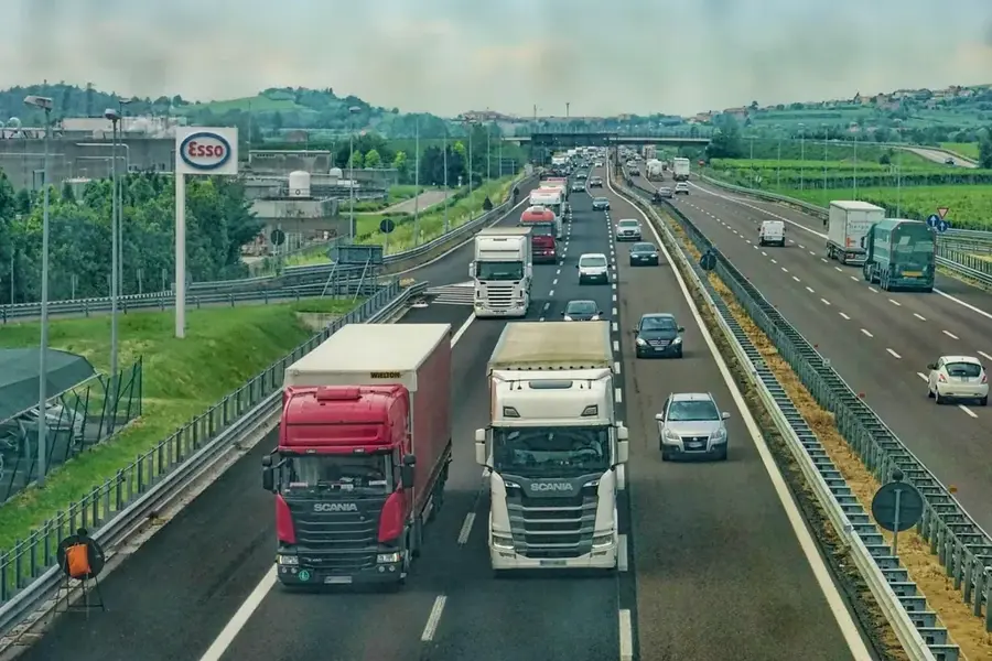 Mautstelle der Kampala-Entebbe Expressway