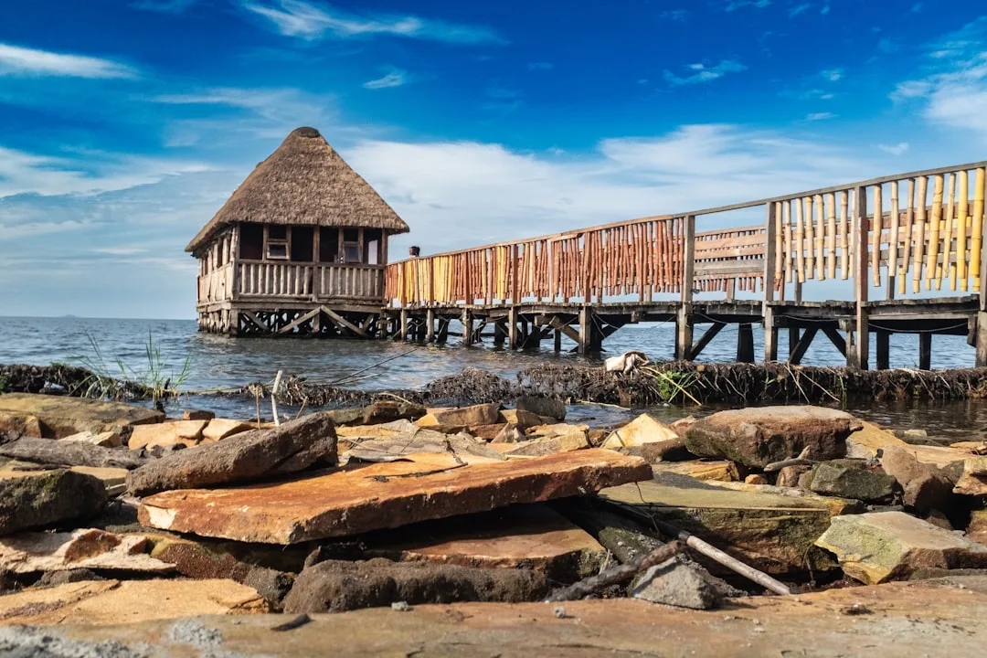 Kalangala — Entebbe (Uganda)
