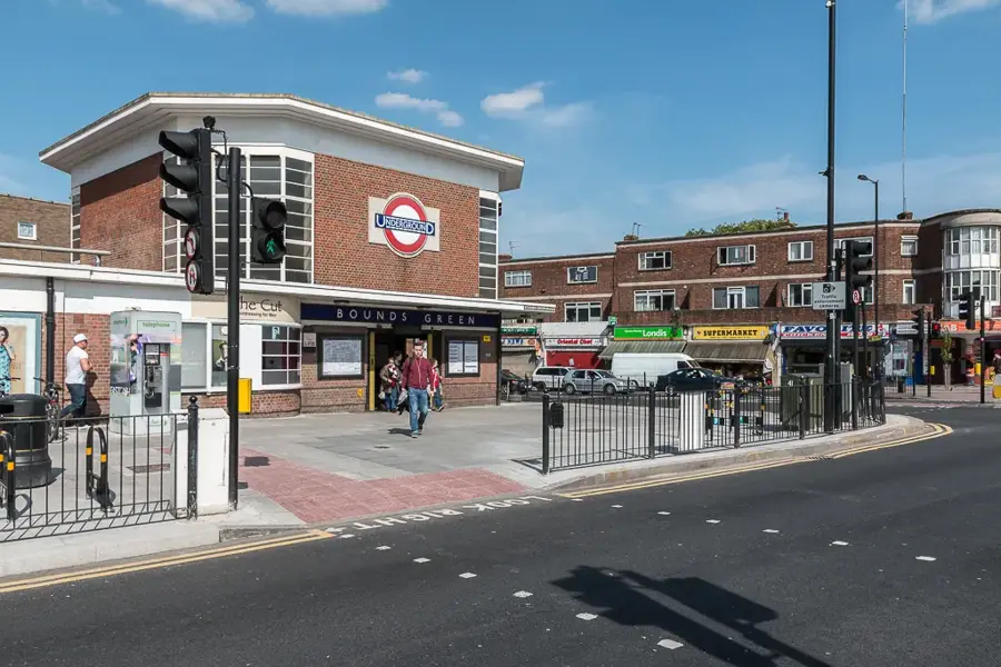 Bounds Green – oraș
