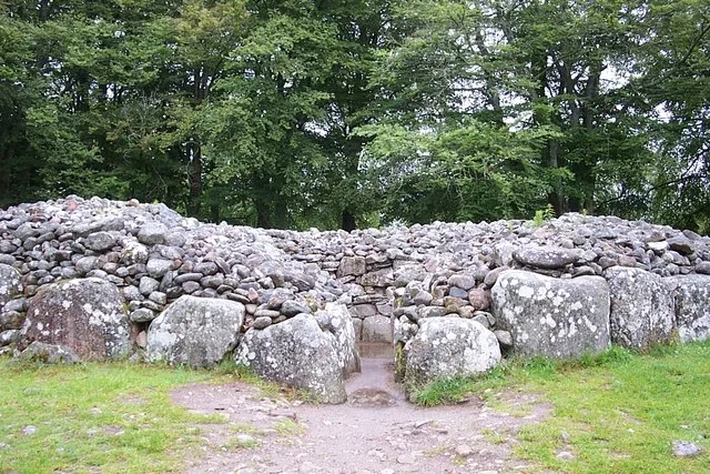 Clava Cairns
