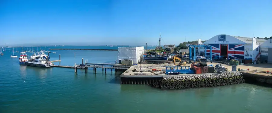 East Cowes – oraș