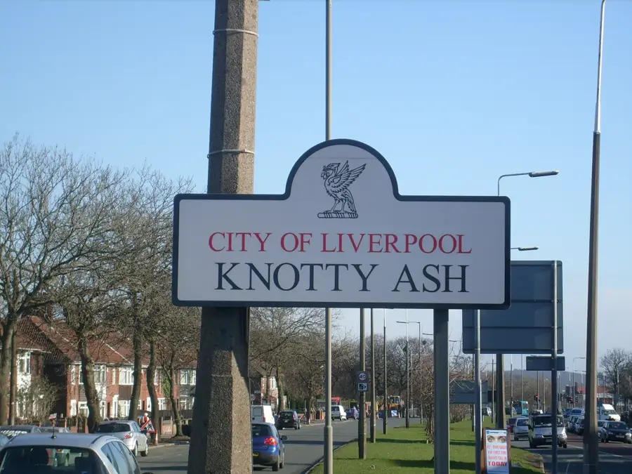 Knotty Ash – oraș