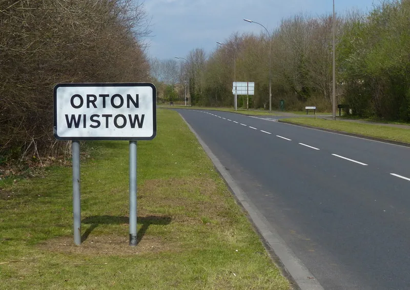 Orton Waterville – oraș