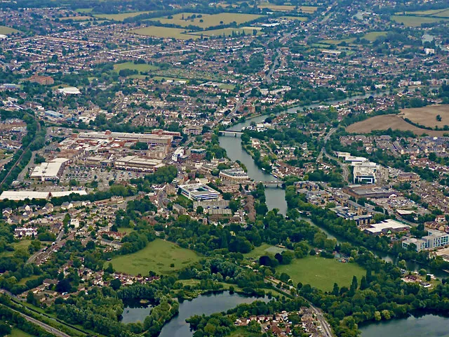 Staines – oraș