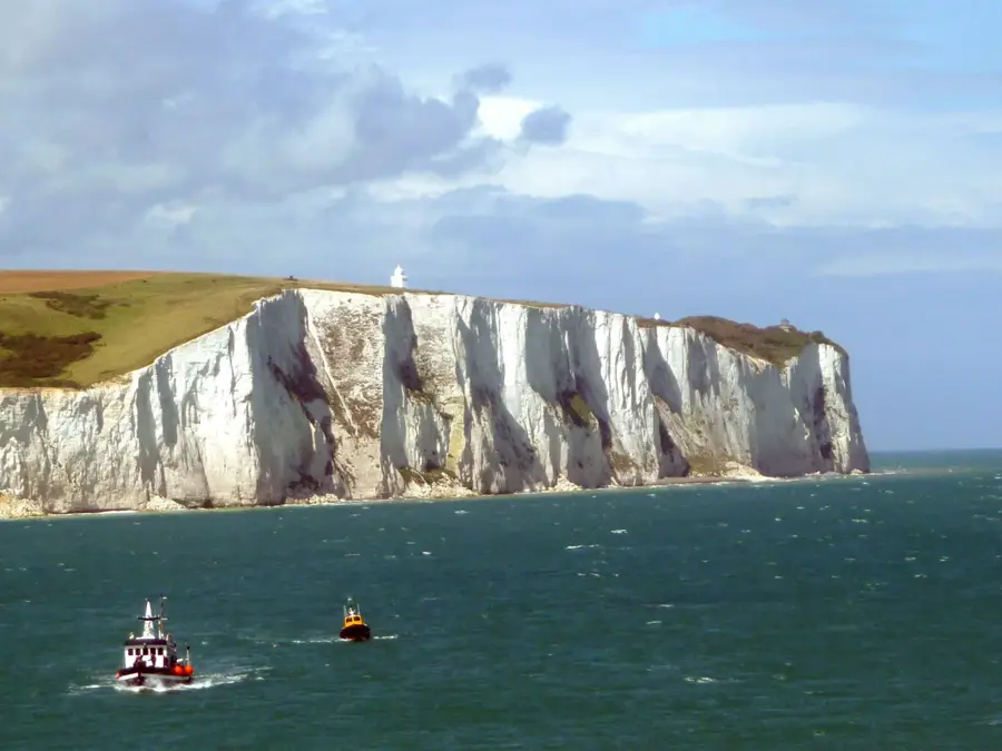 Stâncile Albe din Dover – obiectiv turistic