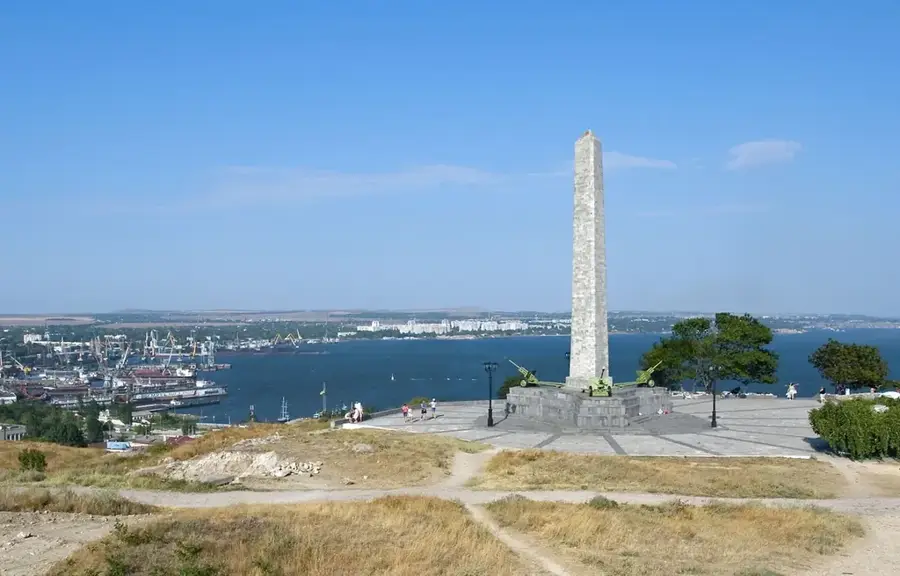 Kerch — Chersonesus (Ukraine)