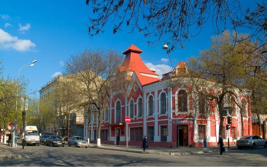 Luhansk — Sviatohirsk Lavra (Ukraine)