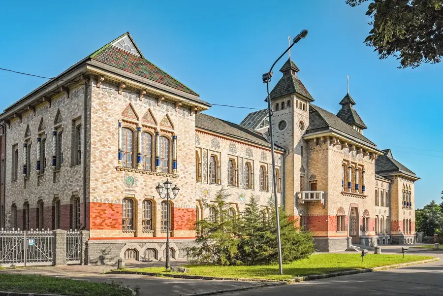 Poltava Round Square