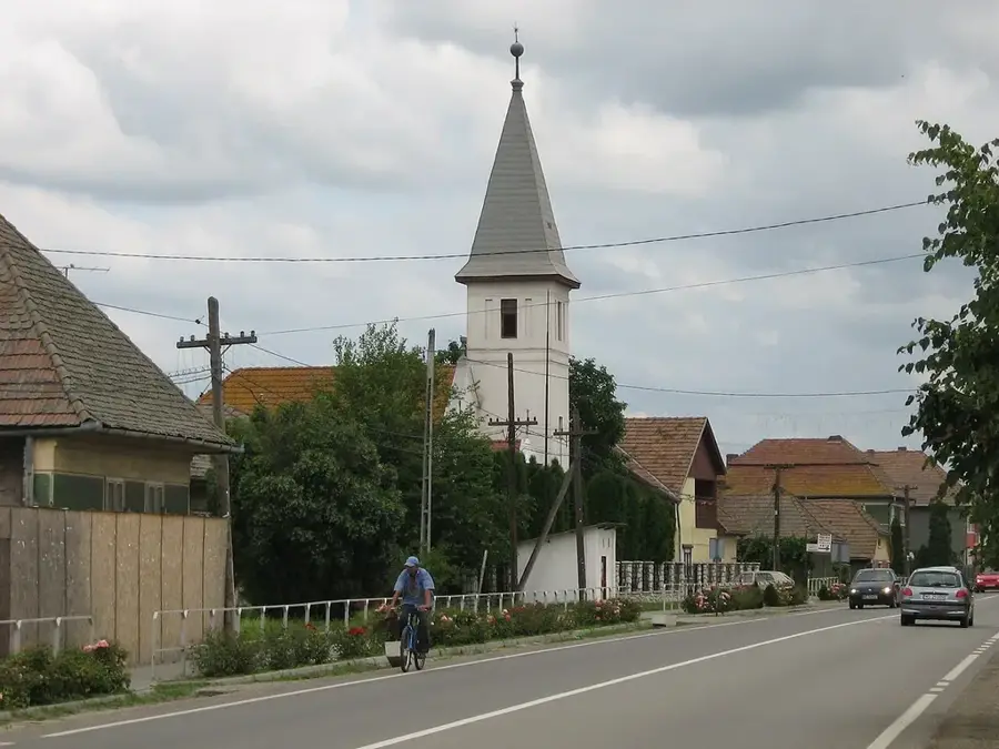 Nyaradfluß – Stadt