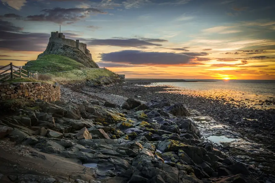 Lindisfarne (Holy Island) – oraș